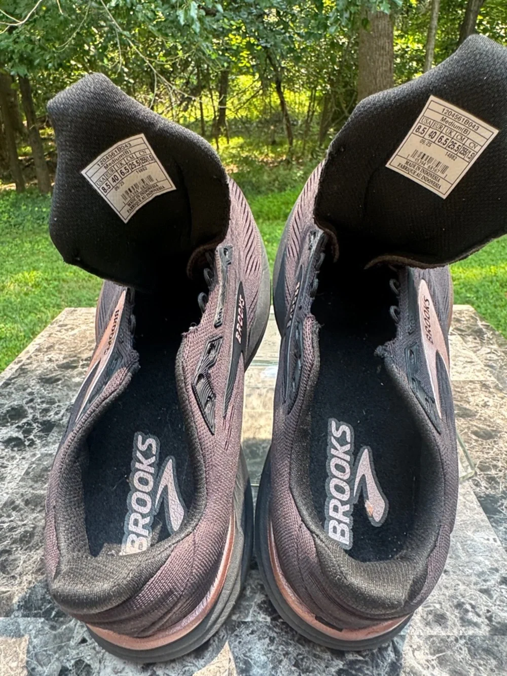Brooks item details